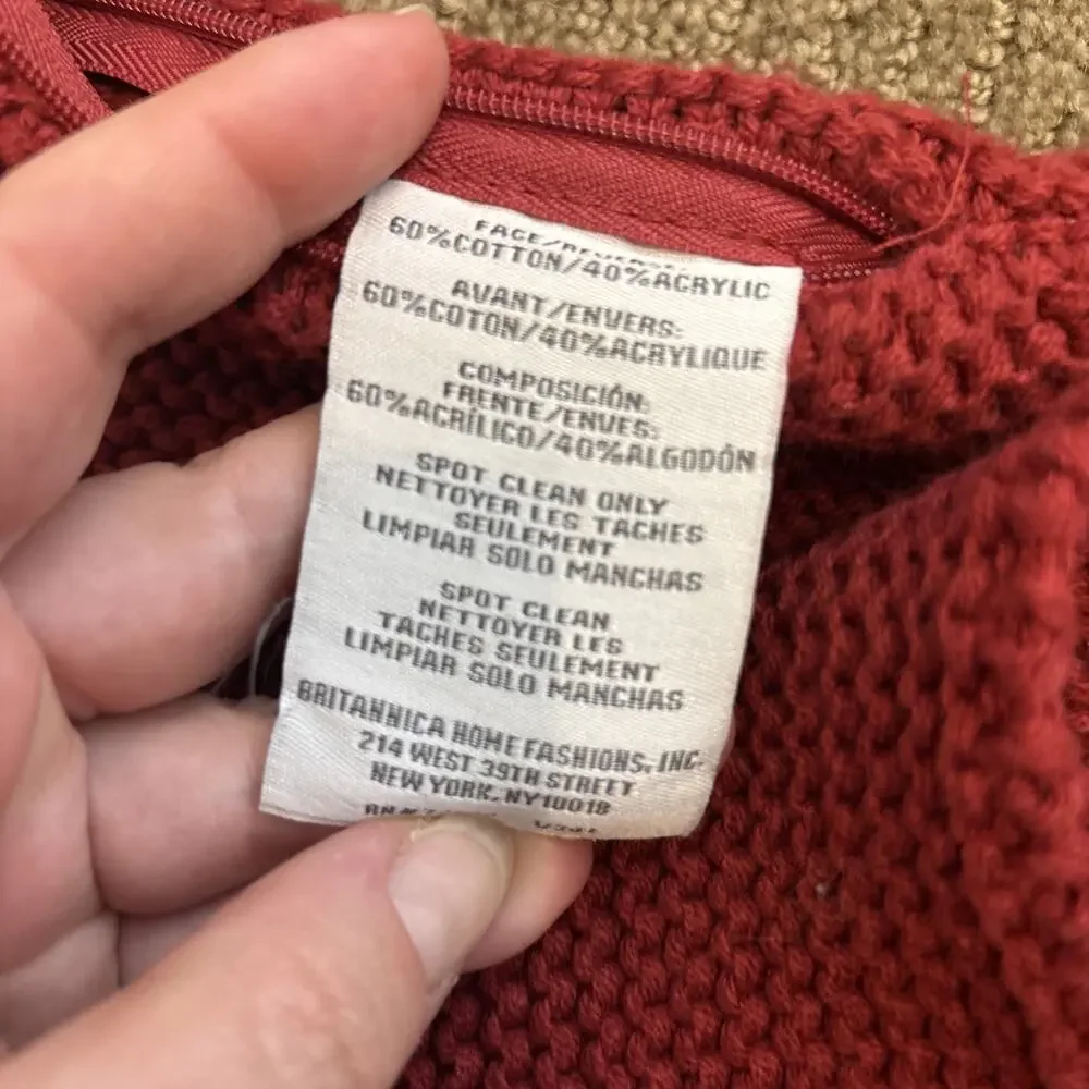 UGG Australia Oversized Knit Pillow 20x20‎ Red Bow Zipper Closure Heavy Holiday